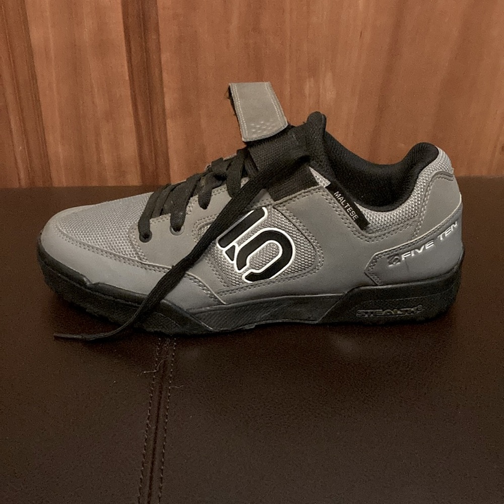 Five Ten Maltese Falcon clipless bicycle shoes US size 9 - Picture 4 of 14